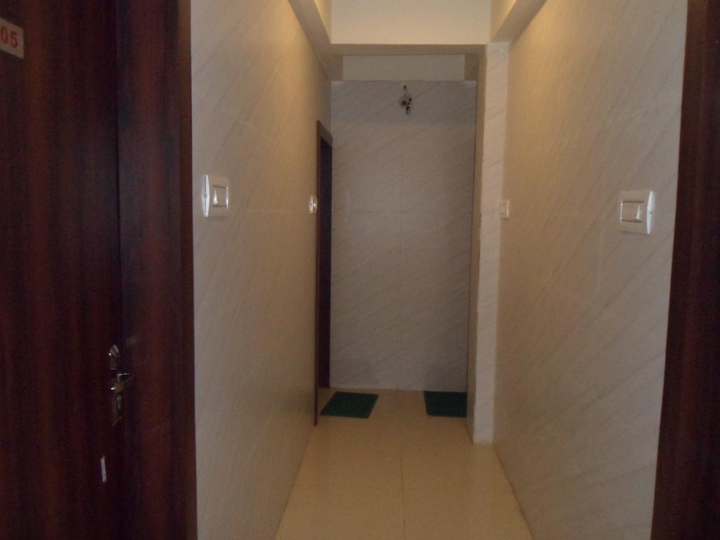 Hotel Madhusudan ทวารกา ภายนอก รูปภาพ
